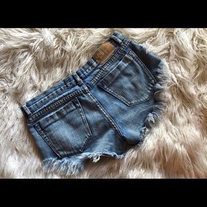One teaspoon shorts